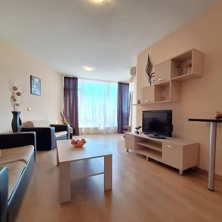 Hotel Deluxe Sunny Beach